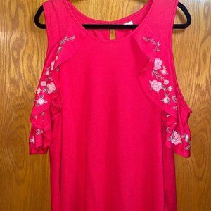 MAURICES SUMMER TOP COLD SHOULDERS 1X EMBROIDERED FORAL PERFECT CONDITION